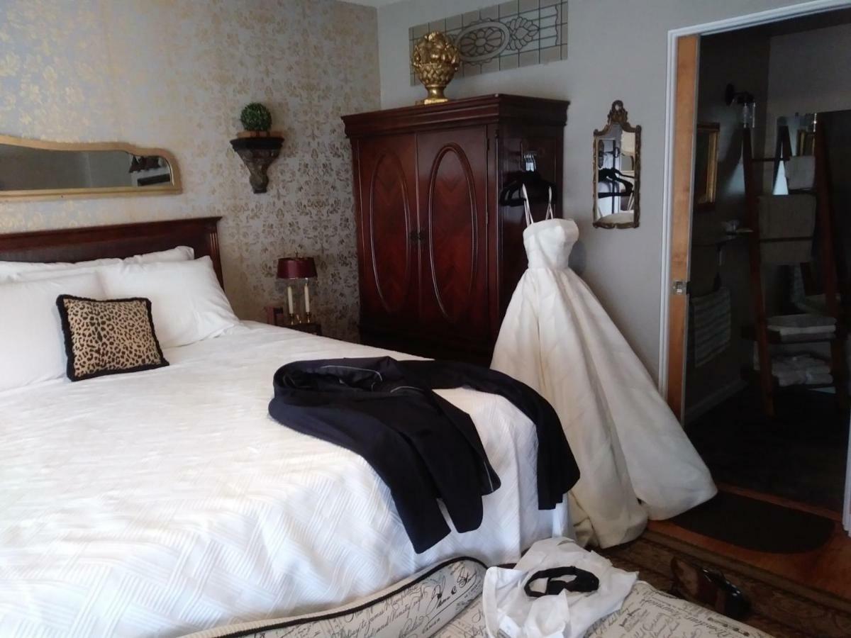 The Guest House At The Regina House Tea Room Moosic Dış mekan fotoğraf